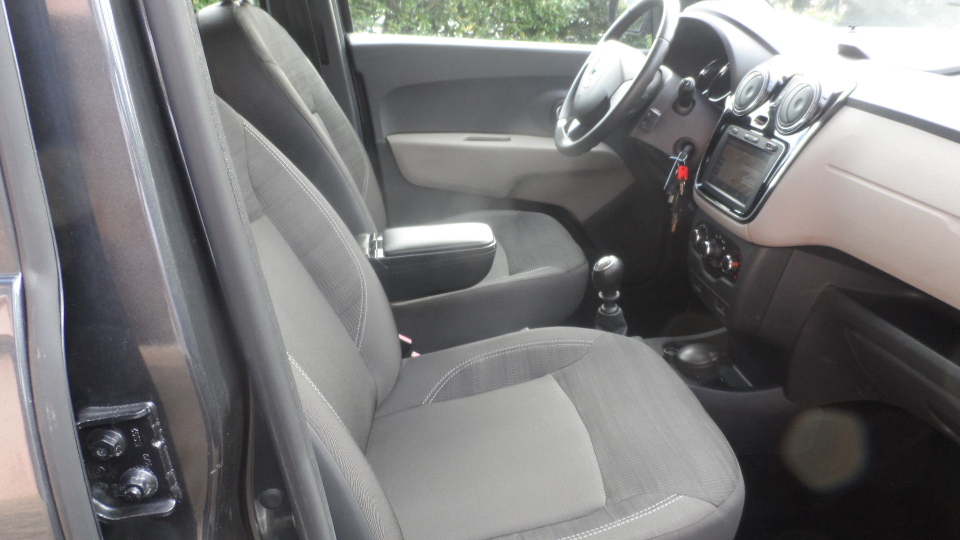 Dacia Lodgy - Photo 15